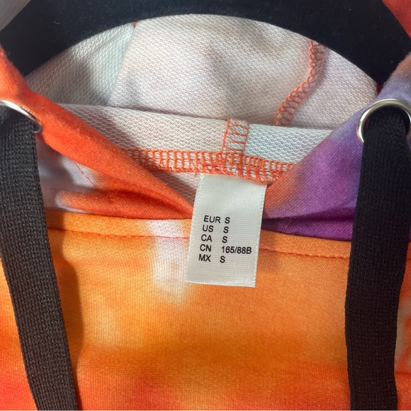 C’est la vive tie die crop top - Picture 3 of 4